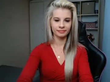 Chaturbate Live Sex Cam of kristineamore