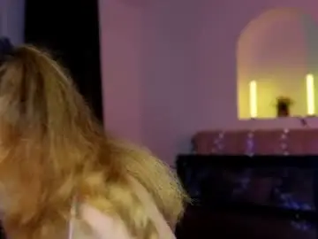 Chaturbate Watch Live Sex Cams of pinky_piee_