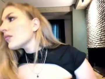 Chaturbate Sex Cam of hi_lina