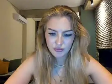 Chaturbate Sex Chat of hi_lina