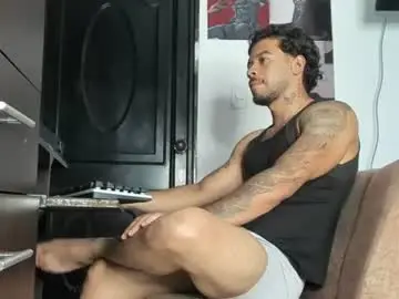Chaturbate Adult Video Chat of davide_daniels