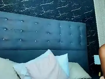 Chaturbate Sex Chat of ebony_petitee