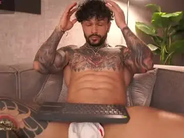 Chaturbate Sex Cam of mariano_costa