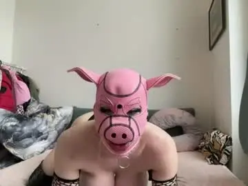 Chaturbate Sex Cam of bratzdoll1994