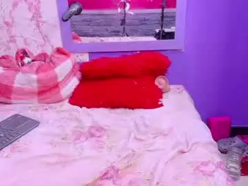 Chaturbate Live Sex Cam of cherryseduzione