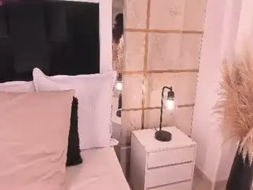 Chaturbate Best live sex cam show of crysta_lrose_