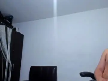 Chaturbate Live Sex Cam of diiego_xxx