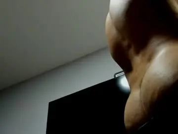 Chaturbate Nude Webcam of adam_clarke