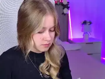 Chaturbate Live Sex Cam of evemundie