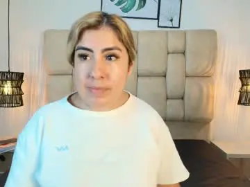 Chaturbate Nude Webcam of sarablonde_t