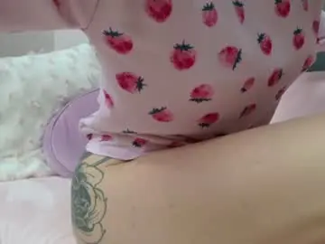 Chaturbate Live Sex Cam of angelbabyphoebe
