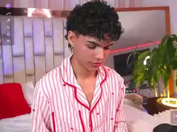 Chaturbate Free Live Porn of kai_onfire