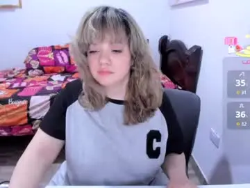 Chaturbate Sex Cam of little_angely