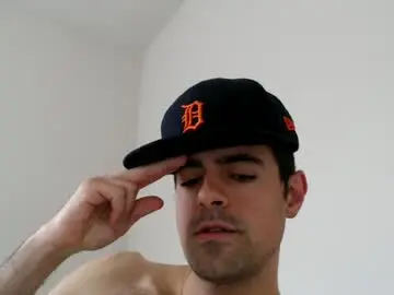 Chaturbate Best live sex cam show of michmark23
