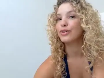 Chaturbate Best Webcam of theislandgirl