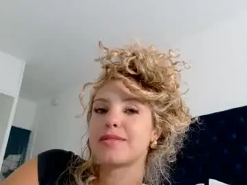 Chaturbate Free Live Porn of theislandgirl