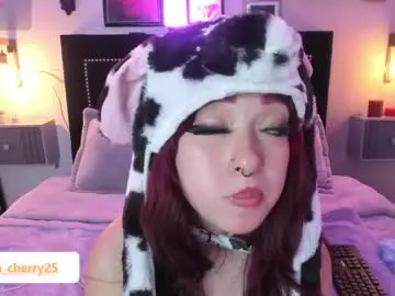 Chaturbate Sex Chat of leah_cherry