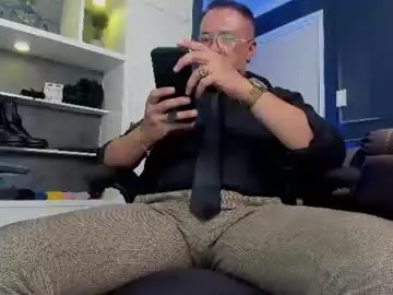 Chaturbate Nude Webcam of mrfrank_tattoo