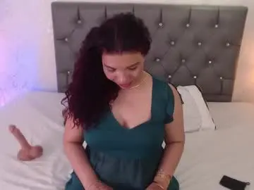 Chaturbate Nude Webcam of serena_houstonn