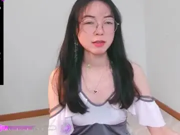 Chaturbate Live Porn of happyluckyrose