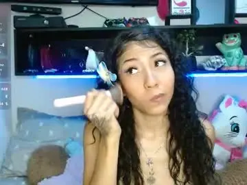 Chaturbate Free Porn Cam of laila_bunny