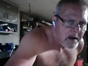 Chaturbate Live Sex Cam of allenhammack575