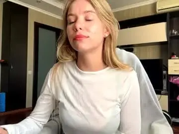 Chaturbate Sex Chat of iveydiefendorf