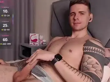 Chaturbate Live Sex of mr_longboy