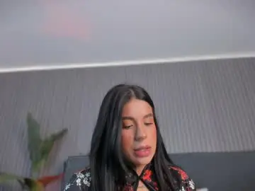 Chaturbate Best Webcam of emelie_89