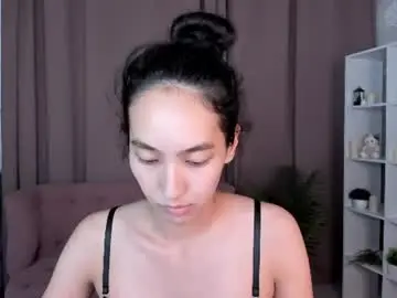 Chaturbate Watch Live Sex Cams of yummy_lamii