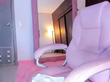 Chaturbate Watch Live Sex Cams of alika_houston