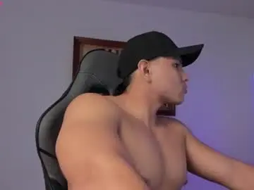 Chaturbate Live Porn of roy__constance