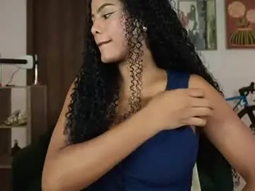 Chaturbate Watch Live Sex Cams of naomixjones1