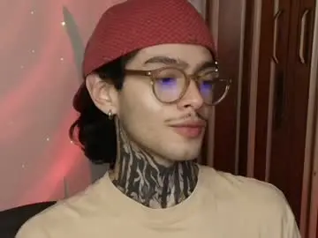 Chaturbate Live Porn of bastiel_