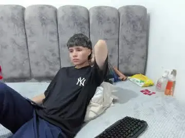 Chaturbate Watch Live Sex Cams of bruno_cruz