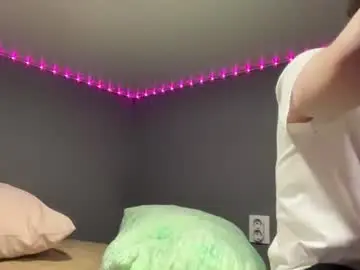Chaturbate Watch Live Sex Cams of drinklinov