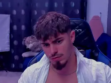 Chaturbate Free Porn Cam of greekgod199