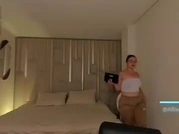 Chaturbate Free Live Porn of allisonrogersx