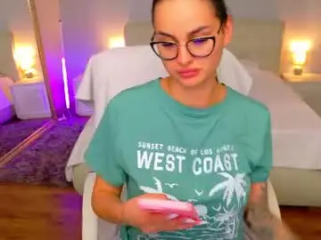 Chaturbate Sex Cam of divineluxe