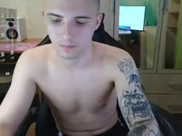 Chaturbate Nude Webcam of golden_boyyy21
