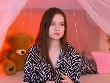 Chaturbate Watch Live Sex Cams of strawbunnybite