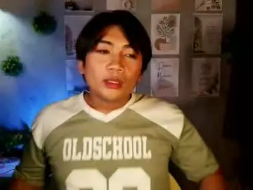 Chaturbate Free Live Porn of ur_fucking2005