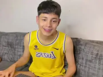 Chaturbate Nude Webcam of andy_belier