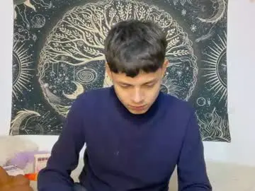 Chaturbate Free Porn Cam of andy_belier