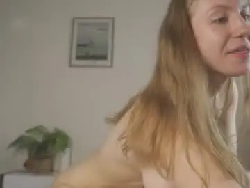 Chaturbate Nude Webcam of hotchillylovers