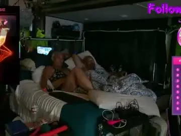 Chaturbate Sex Chat of katycouple69