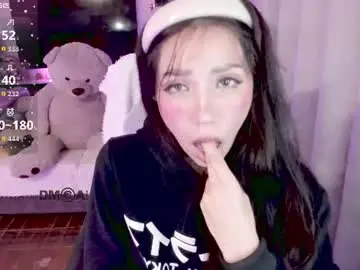 Chaturbate Free Porn Cam of shyangie24