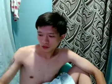 Chaturbate Live Sex Cam of asian_macky