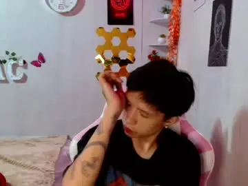 Chaturbate Live Sex of asian_macky
