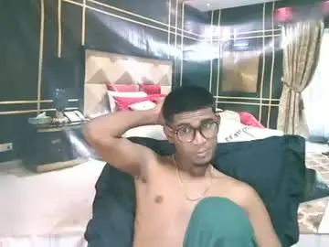 Chaturbate Nude Webcam of indianthuggin